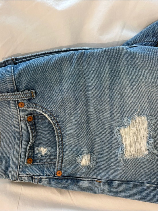 Madewell Pants - Madewell Light Blue Distressed Relaxed women’s Jean shorts